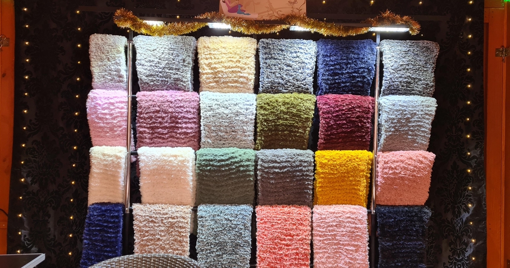 Echarpes toutes douces pour adulte et enfant. Tricoté avec plaisir et amour.