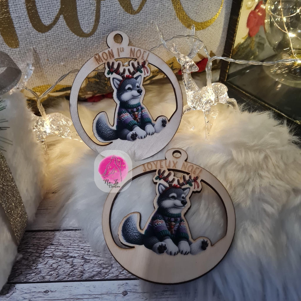 Boule de Noël en bois - Personnalisable - Décoration unique cadeau souvenir.