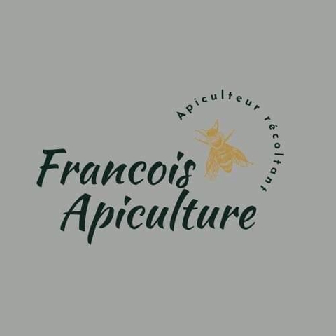 Apiculteur en Normandie, je récolte et met en pots moi même le miel produit par les abeilles 🐝