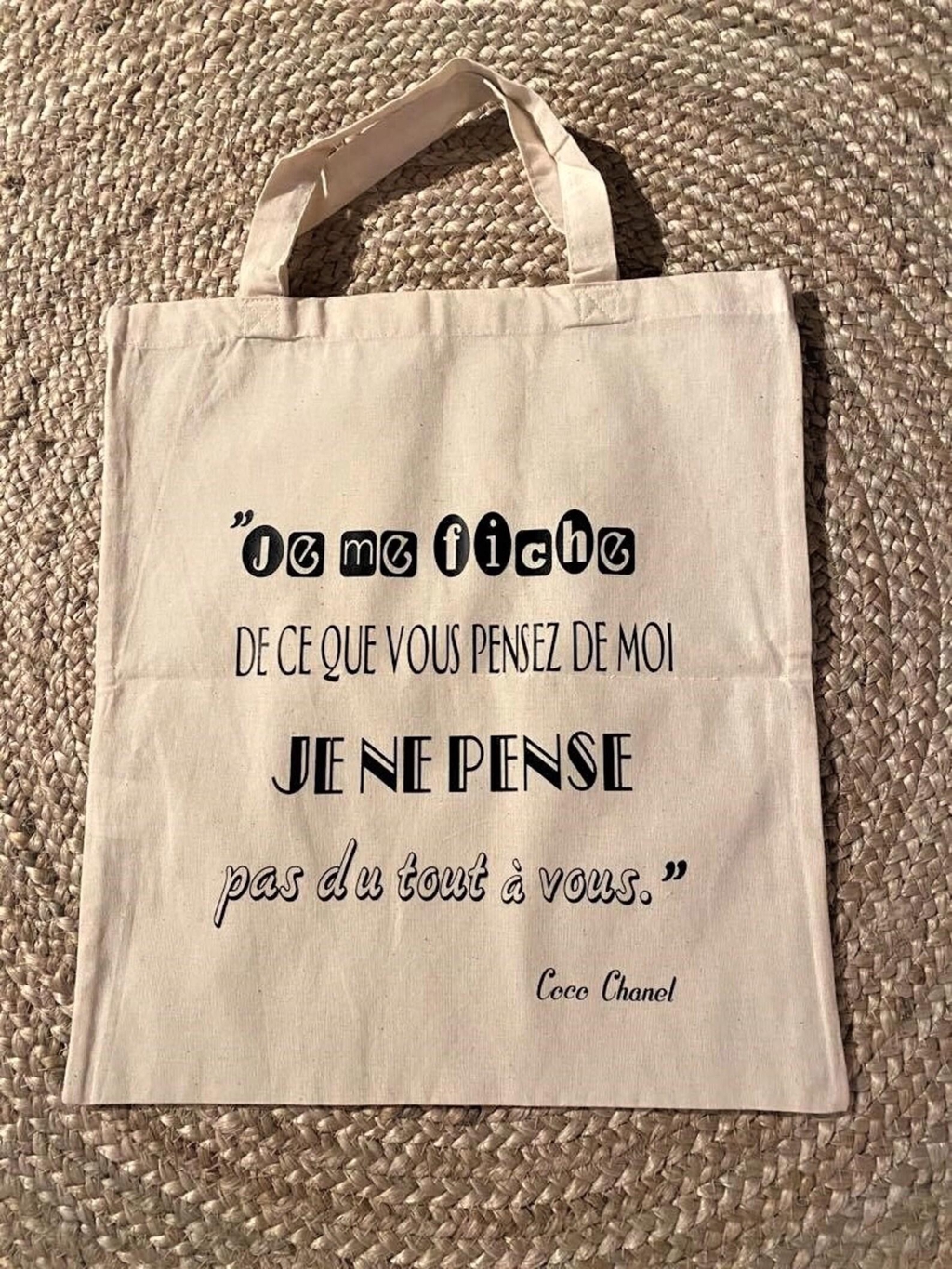 Personnalisation possible sur commande .