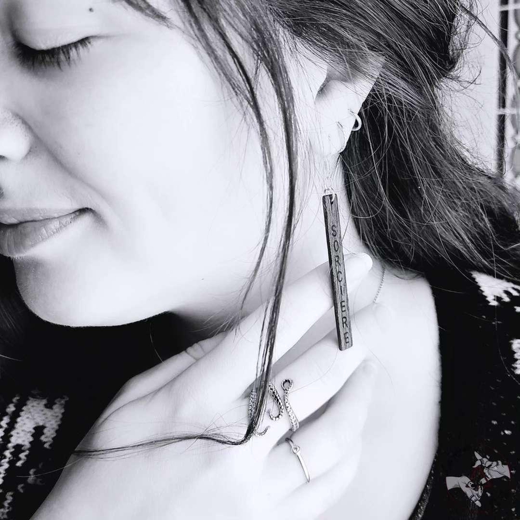 Boucle d'oreille bois personnalisée