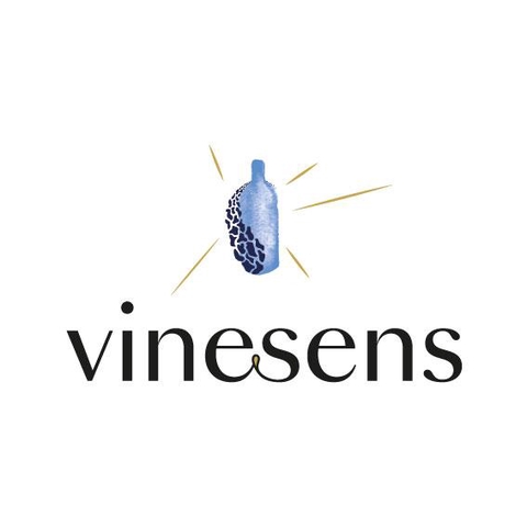 VINESENS, la sélection d’un chef-sommelier étoilé accessible à tous, pour vivre le vin autrement : sincère, humain et empreint d’émotion.