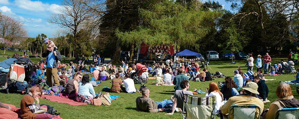 Friends of Source FM 