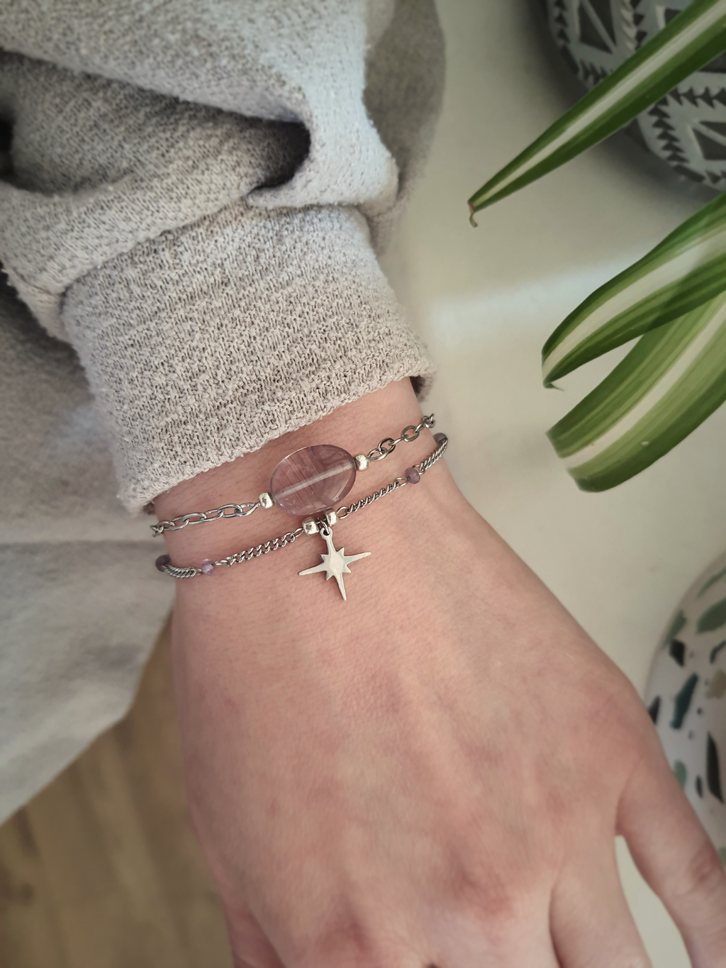 Collier Flocon, en acier inoxydable doré, labradorite. Bijoux symbolique fin et délicat. Talisman pour femme sensible