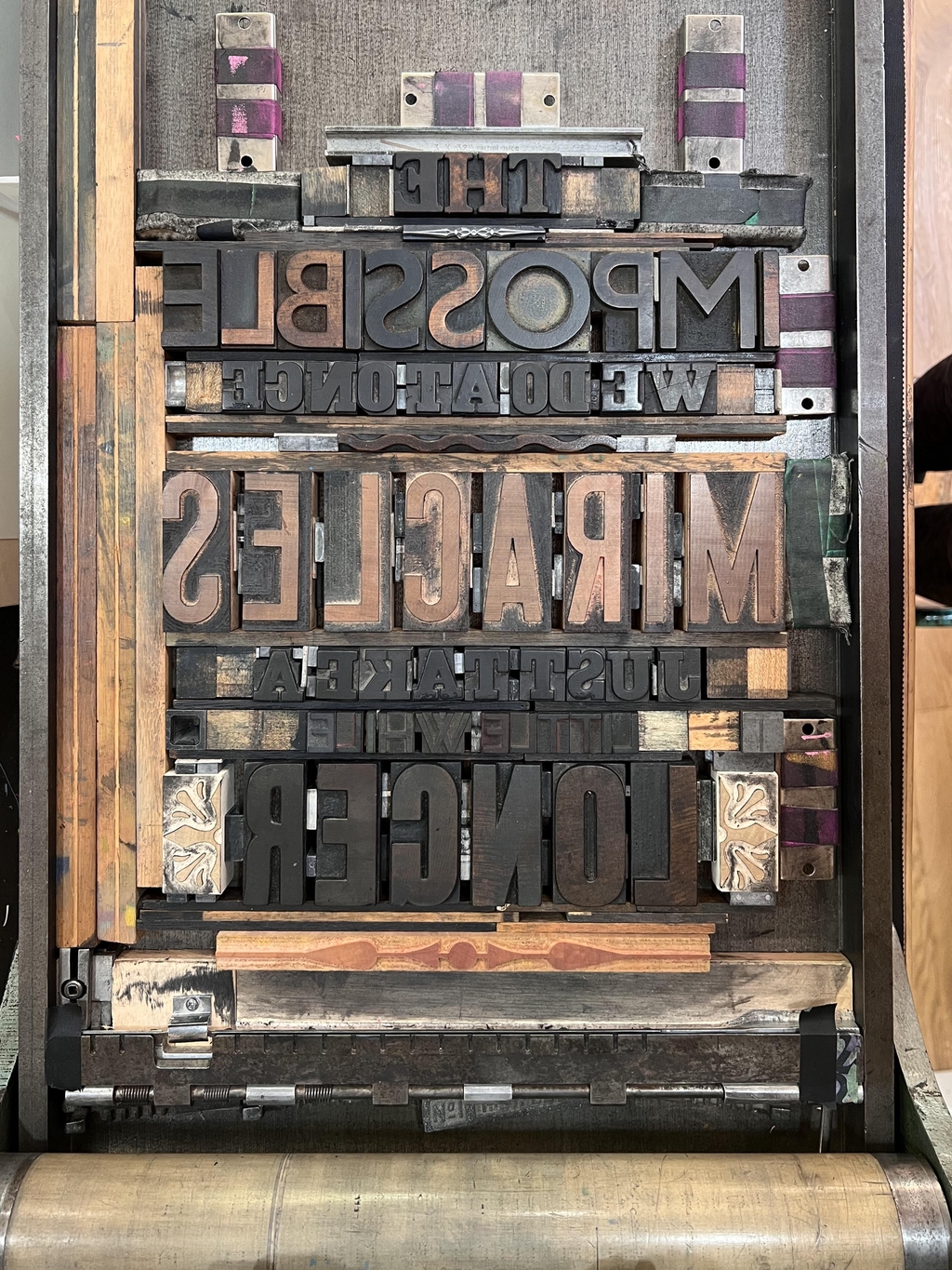Wood type lock up 