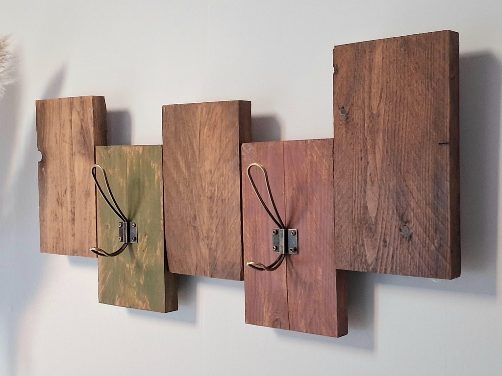 Créations artisanales en bois pour un intérieur authentique et raffiné