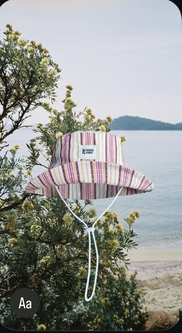 Accessoires éco-responsables : bob, chouchou, trousse de toilette