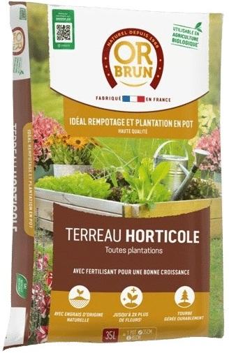 Nourrissez vos plantes : Engrais et terreaux de qualité