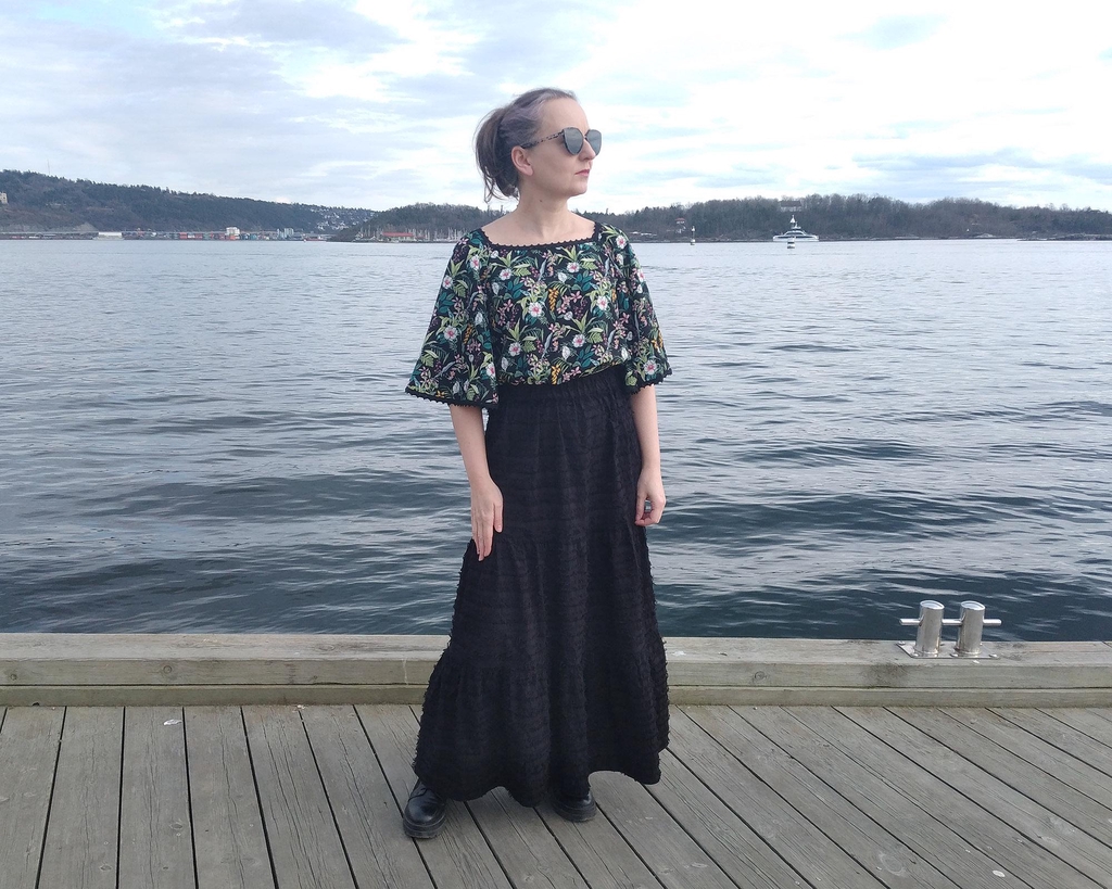 Unique and versatile womens dresses made from reclaimed vintage fabrics