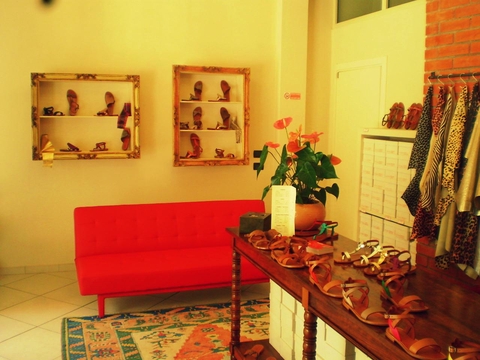 iuzza sandali e accessori in vera pelle fatti a mano