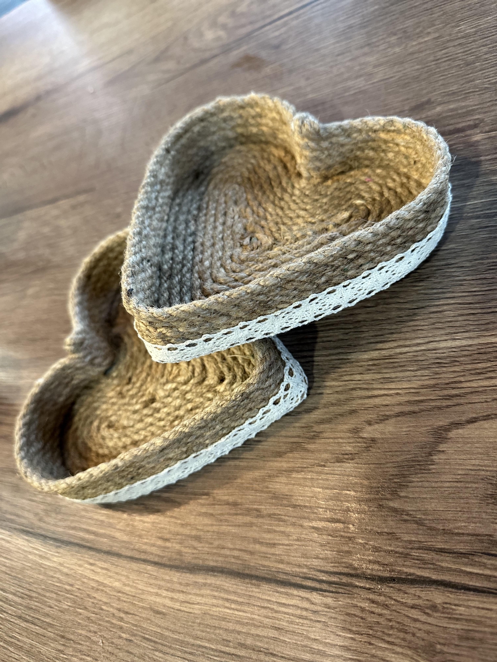 Création et personnalisation d'objets en jute