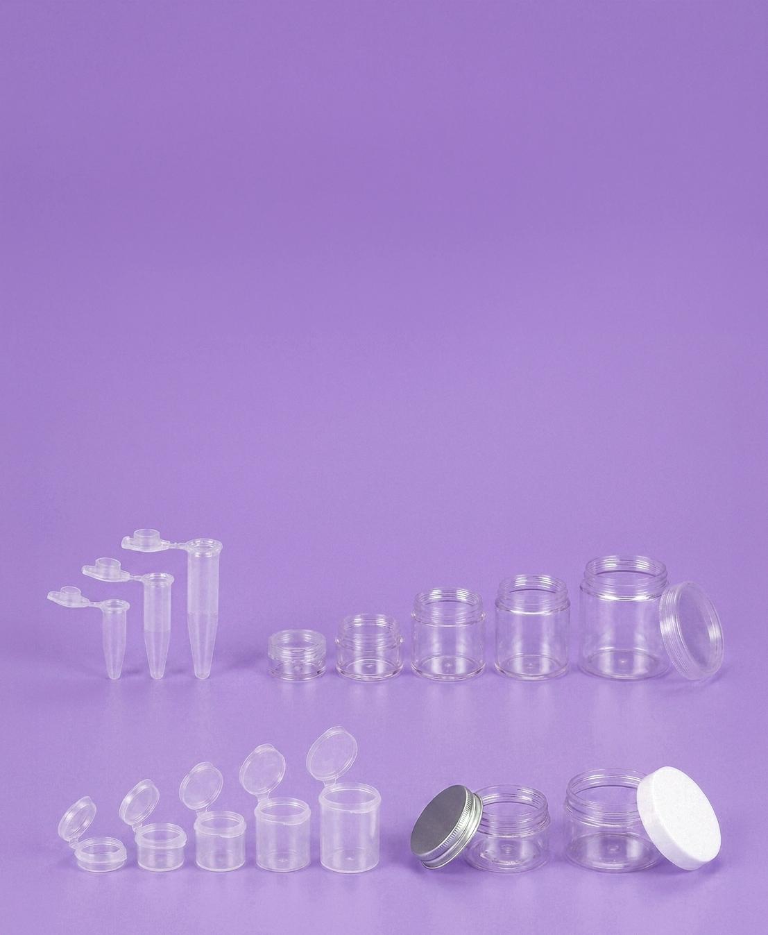 Catégorie de produit : Fusées, tubes de centrifugeuses, capsules, petit pot de rangement en plastique.