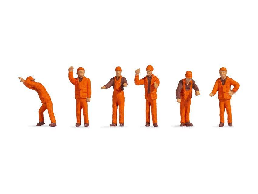 Animals & People to enhance your layout or Diorama