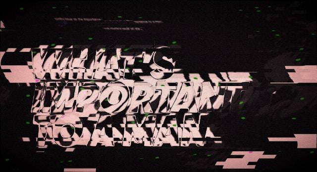 Image brouillon avec les inscriptions WHAT, IMPORTANT