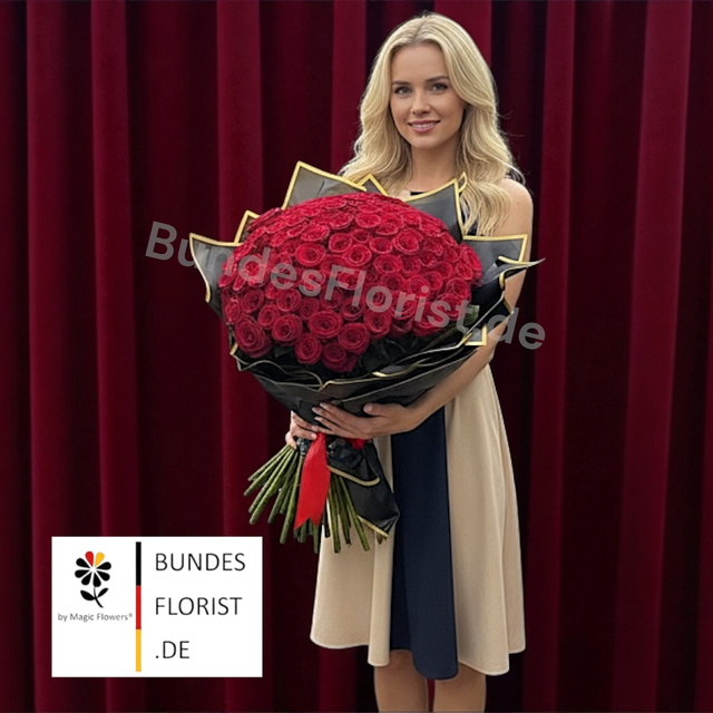 Auf dem Bild zu sehen ist unser Blumenmädchen Chantalle mit einem Blumenstrauß bestehend aus 101 roten Rosen