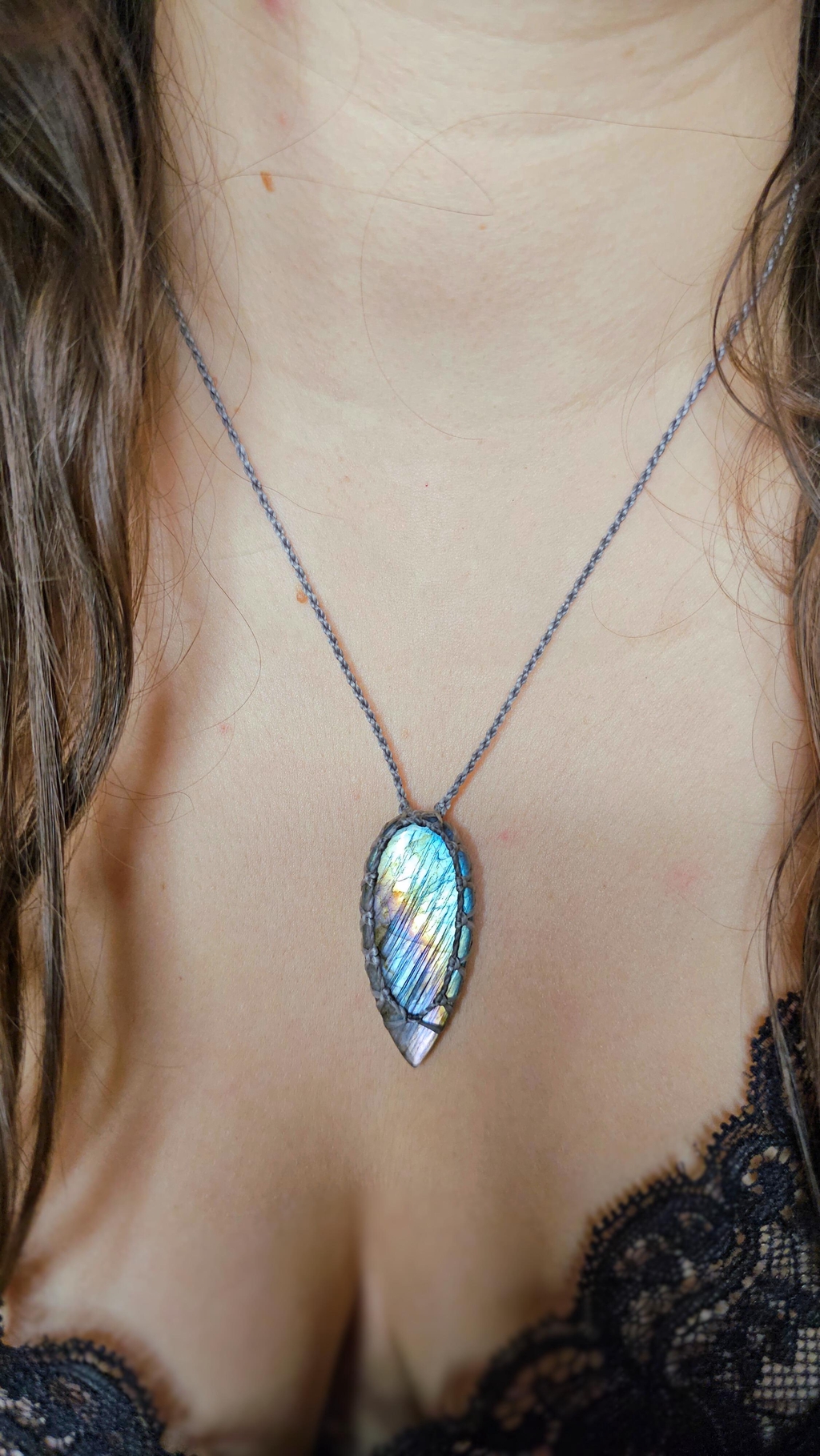 Colliers macramé et pierres naturelles faits main