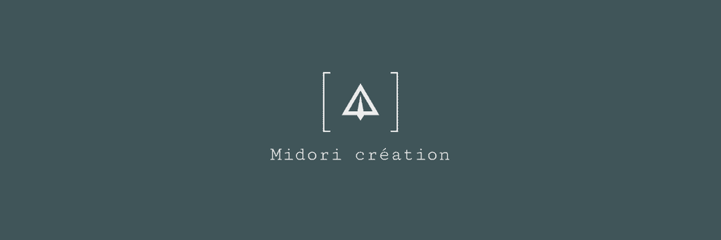 Midori Création créateur en Isère de veilleuses en résine dans l'univers des mangas et du zen Japonais et de pièces d'art en mélange de bois et de résine qui favorise la mise en avant de la beauté du bois. 