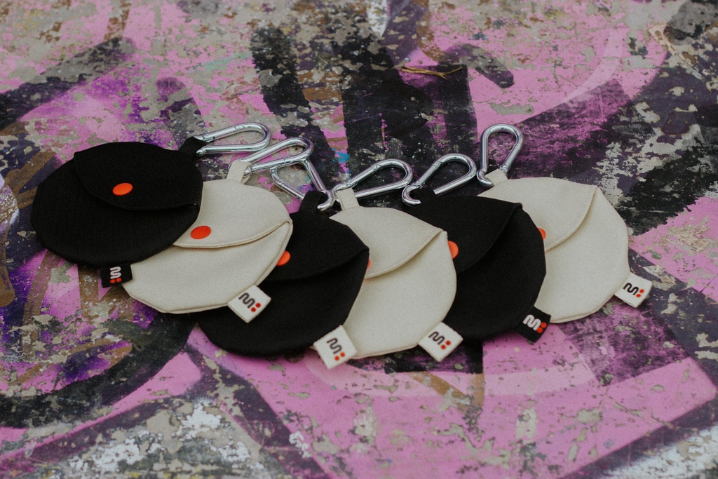 Un exemple de produits MIZU: , les étuis pour wax donut 