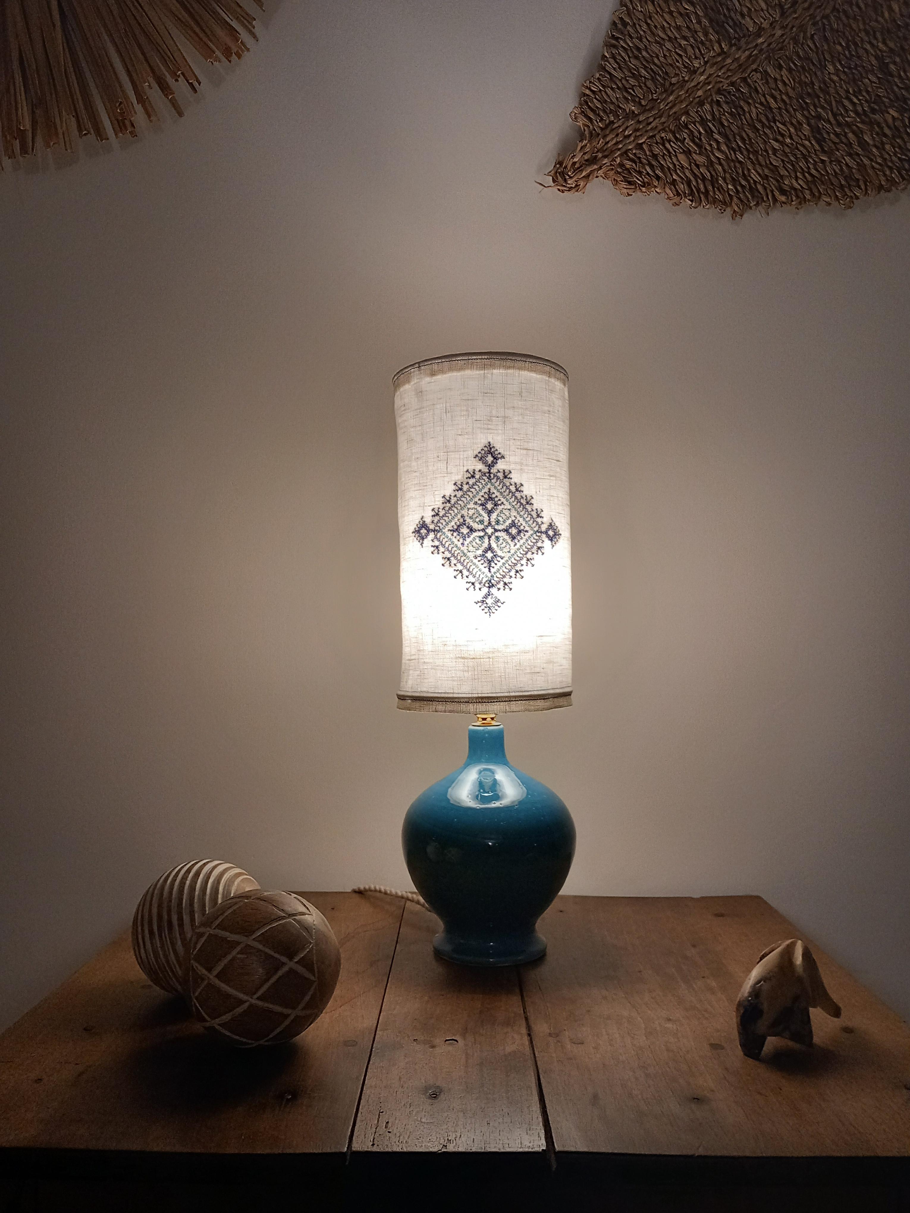 lampe de table lin artisanale