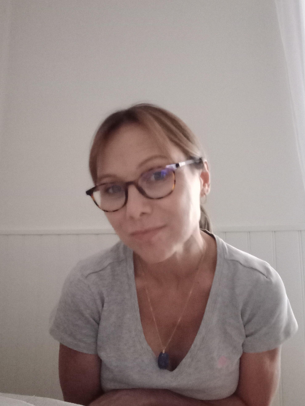 Anne-Lise Vallée, fabrication artisanale abat-jour 

