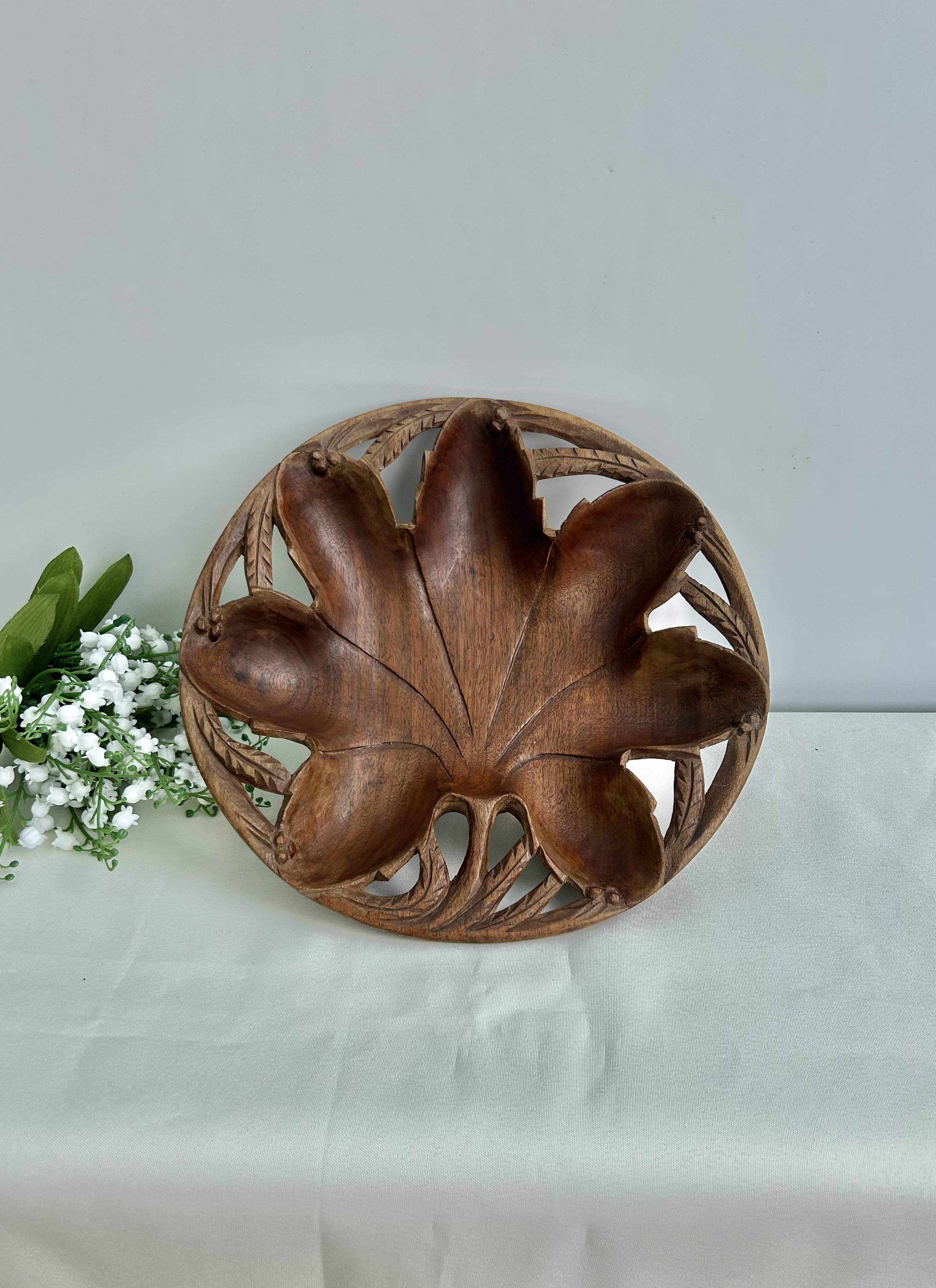 Earth Edit – Rustic Earth‑Tone Vintage Decor with Natural Textures