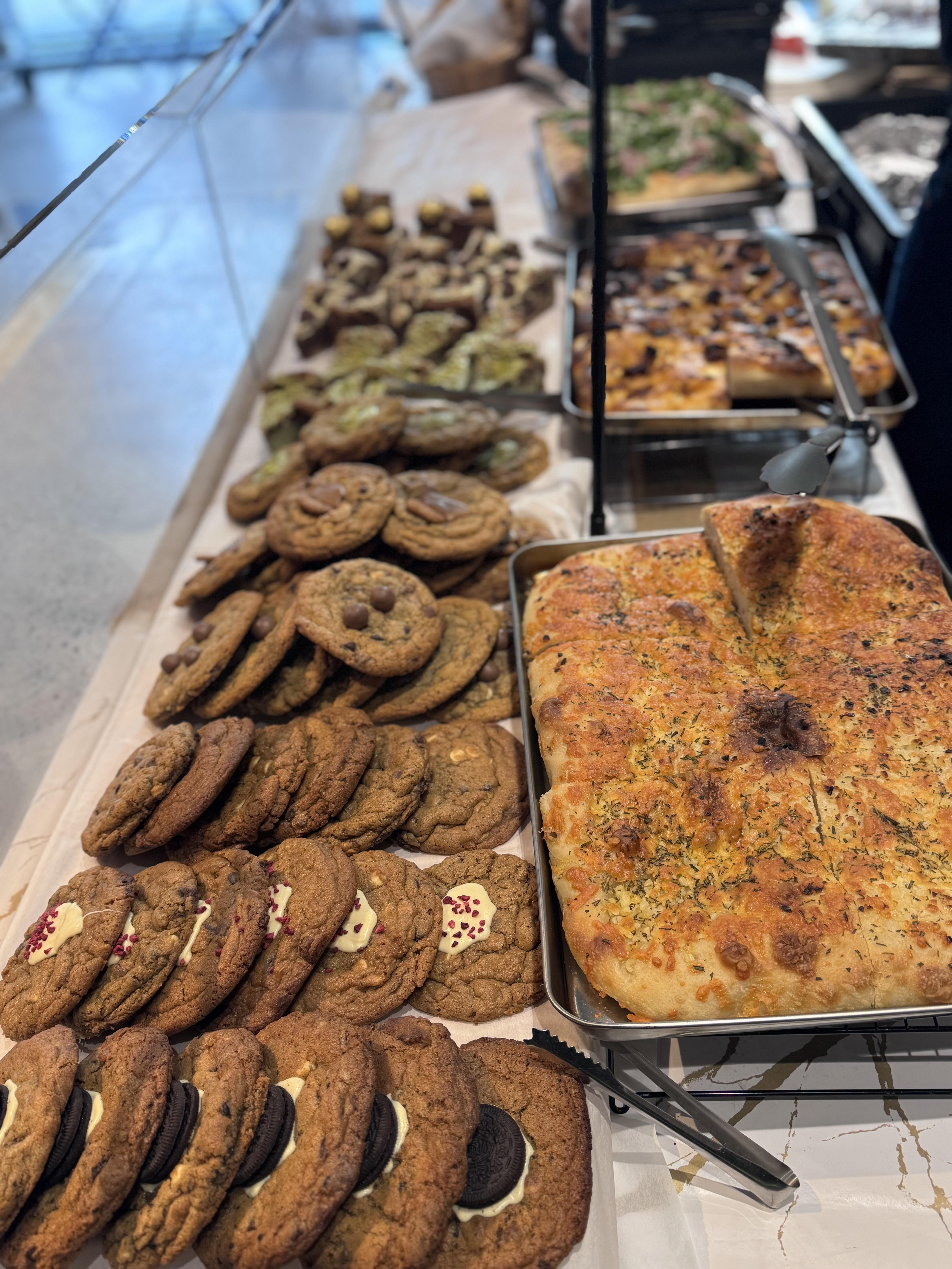 Giant cookies