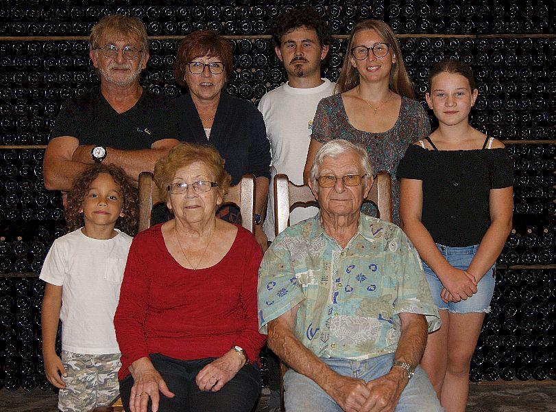 Un terroir, une famille...des vins de plaisir.