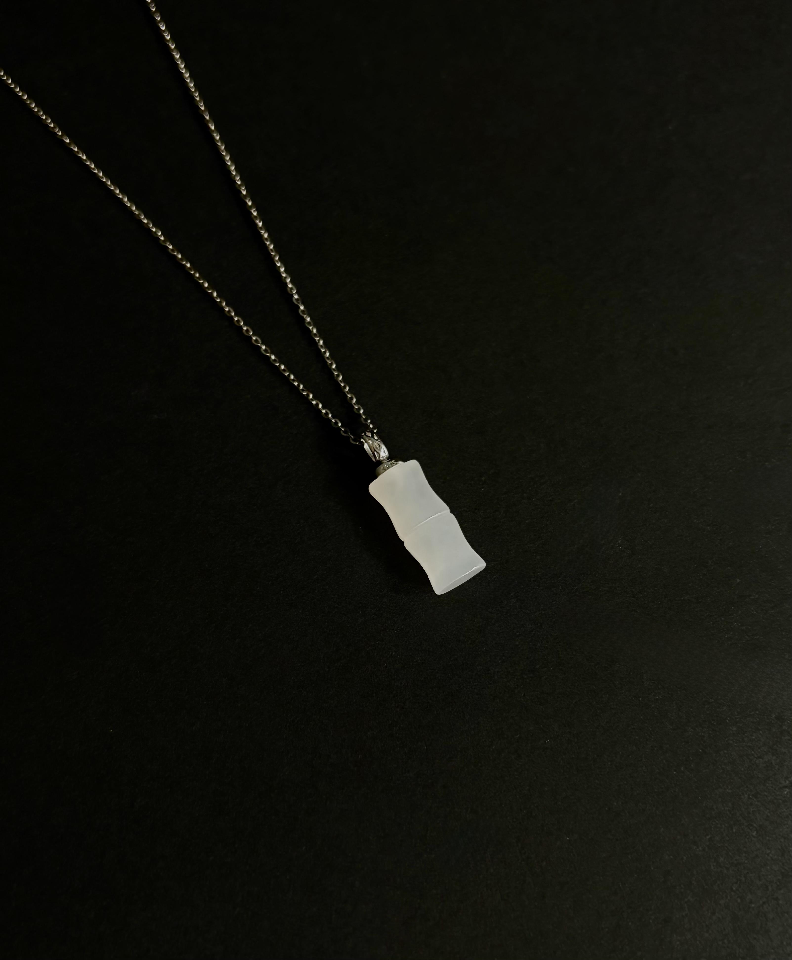 Les Essentiels