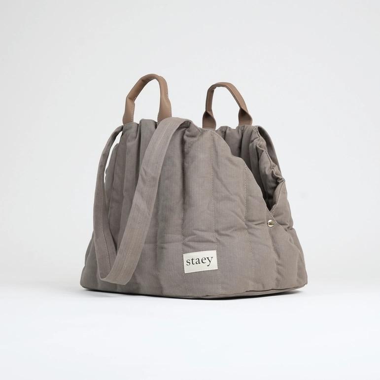 Beds, Bowls & Carriers