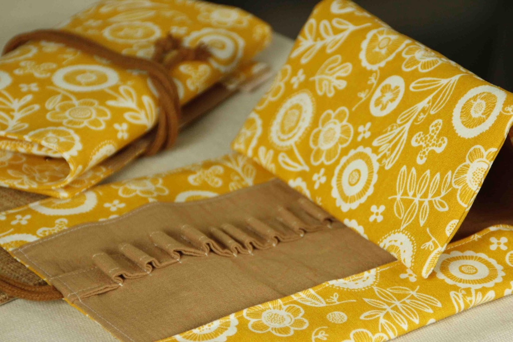 lululea travel knitting/crochet case