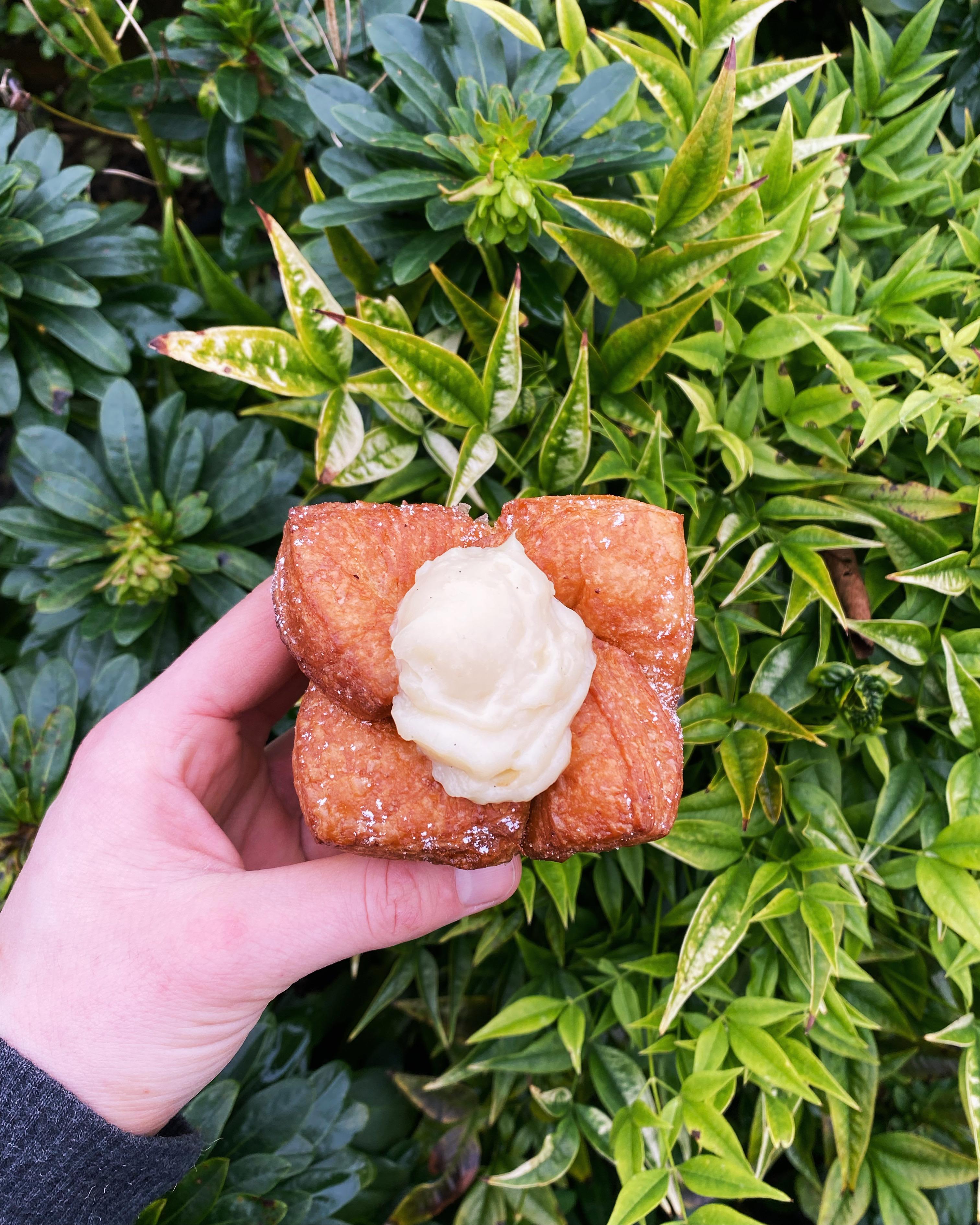 LOOKING FOR VEGAN PASTRIES FOR YOUR EVENT?