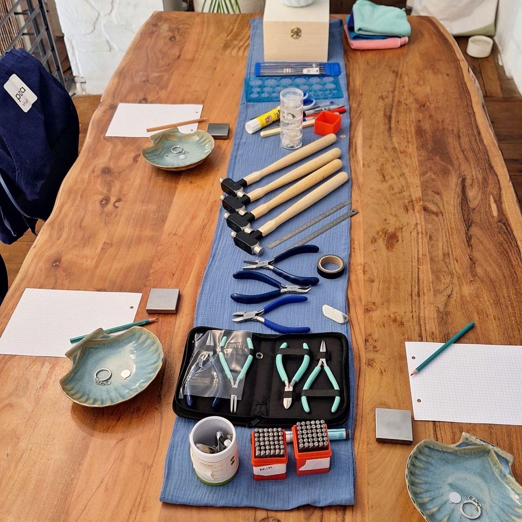 table d'atelier bijouterie paia studio mouans-sartoux