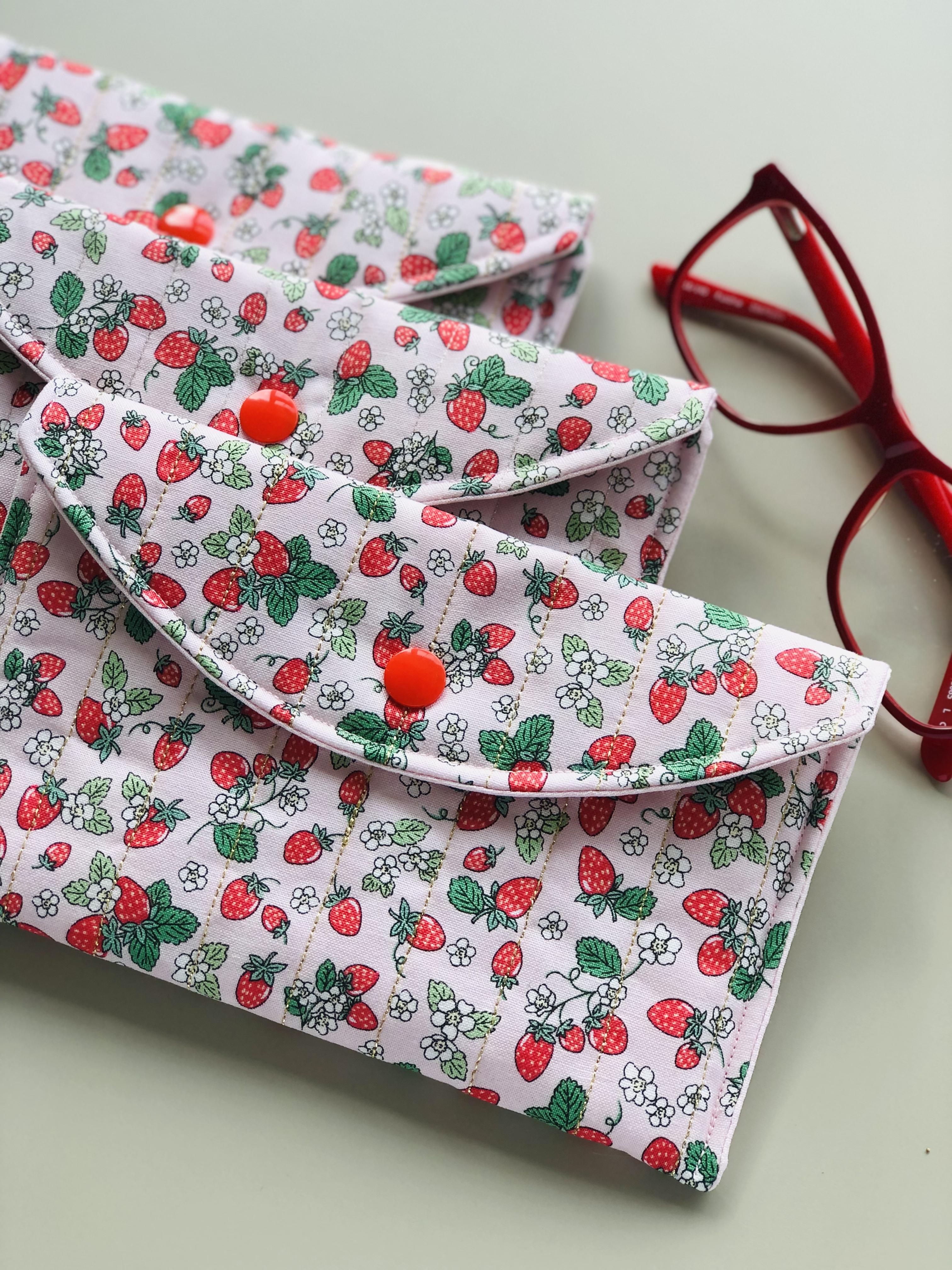 GLASSES CASES