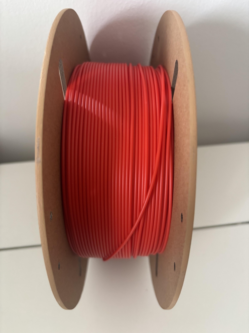 Filament PLA rouge pour impression 3D TPMaker
