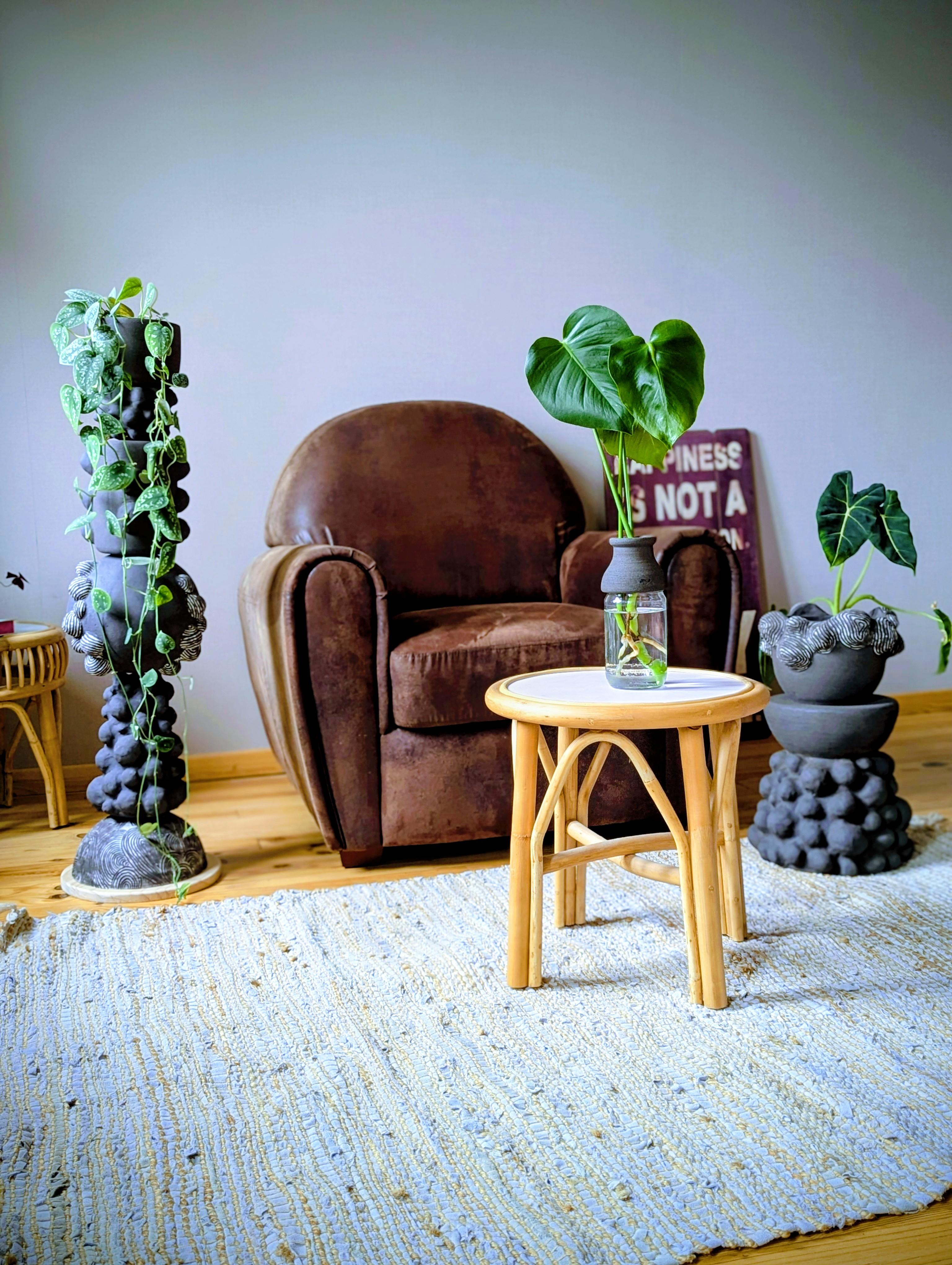 Collection SILLON – cache-pots et vases en céramique artisanale aux textures organiques pour sublimer plantes et intérieur