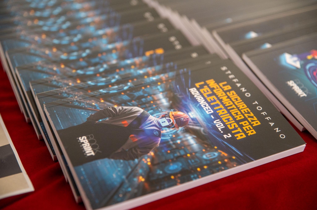 Libro La Sicurezza Informatica per l'Elettricista Advanced Vol. 2 di Stefano Toffano