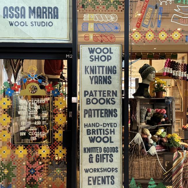 Assa Marra Wool Studio shop window