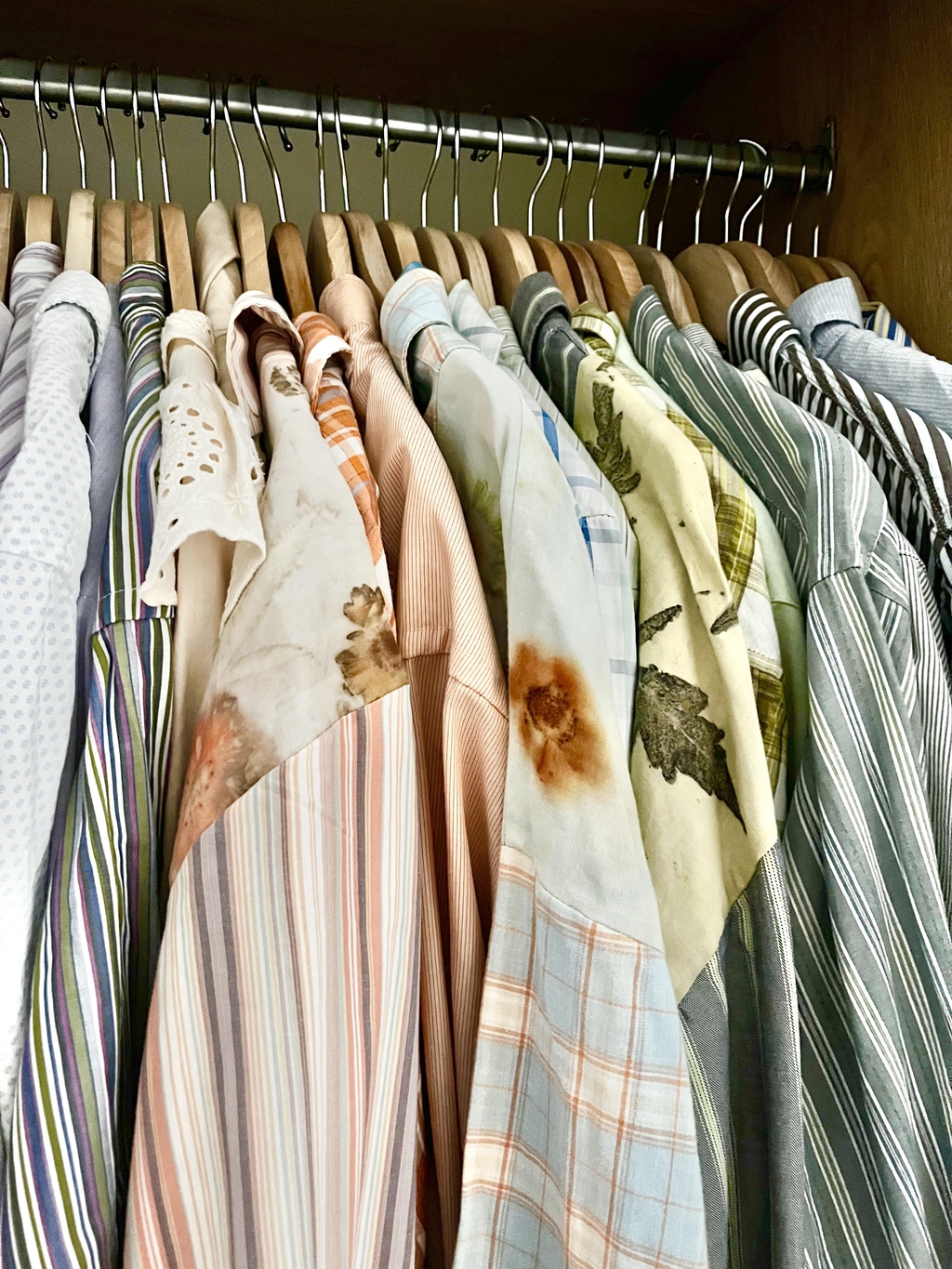 Pièces uniques colorées, sensibles et engagées