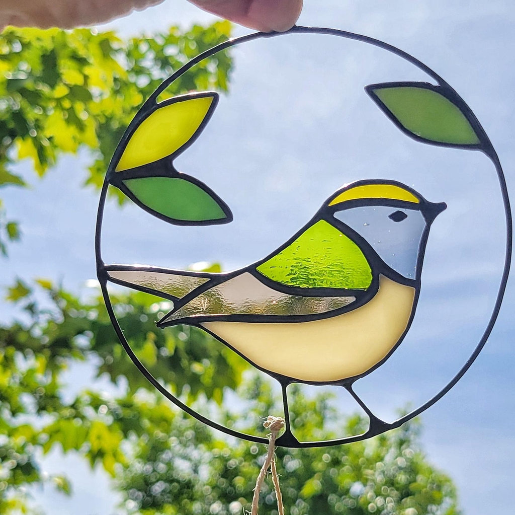 Les oiseaux vitrail