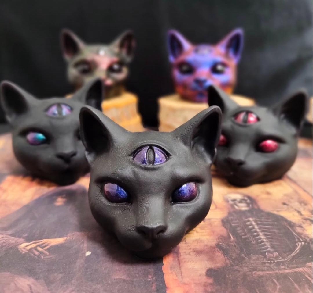 Gatto Magico in Resina – Amuleto Occulto e Wiccan – Protezione Gotica