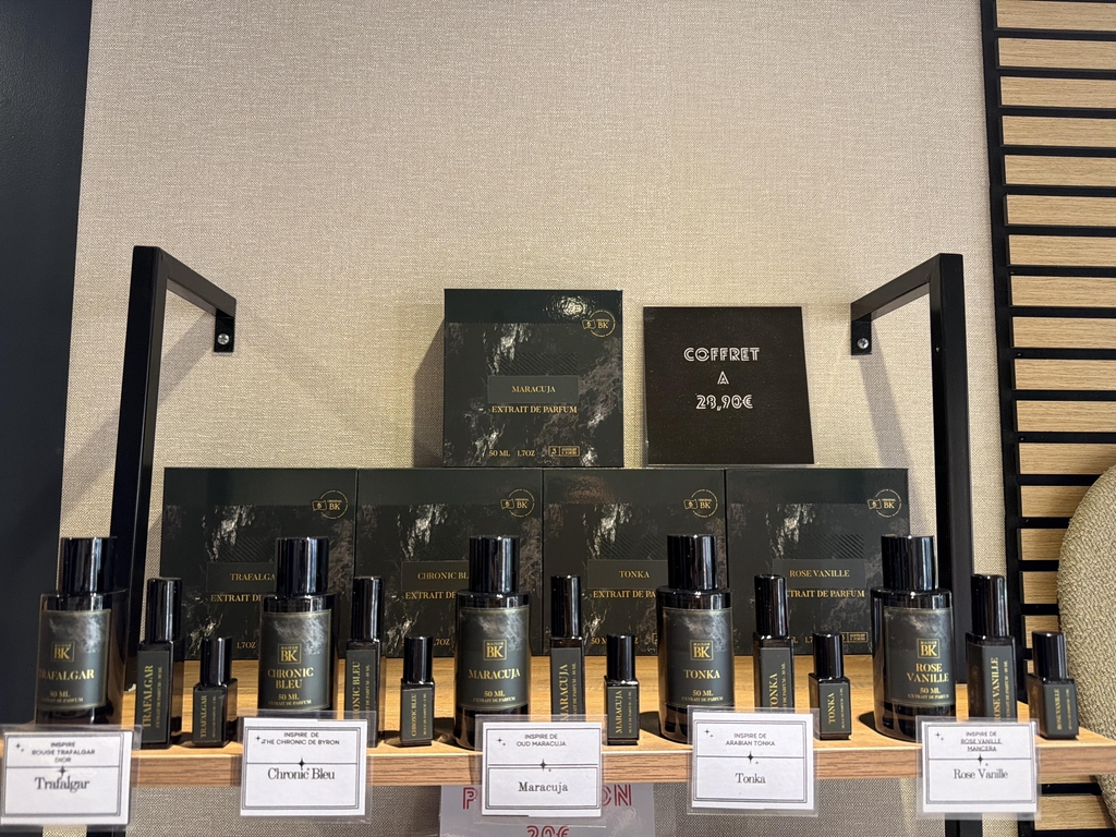 Nos coffrets 
Eau de parfum 50ml + 10ml + concentré sans alcool 