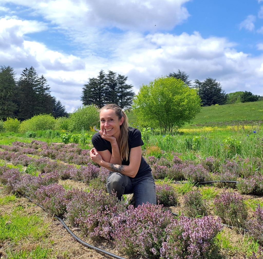 productrice plantes aromatiques et medicinales bio