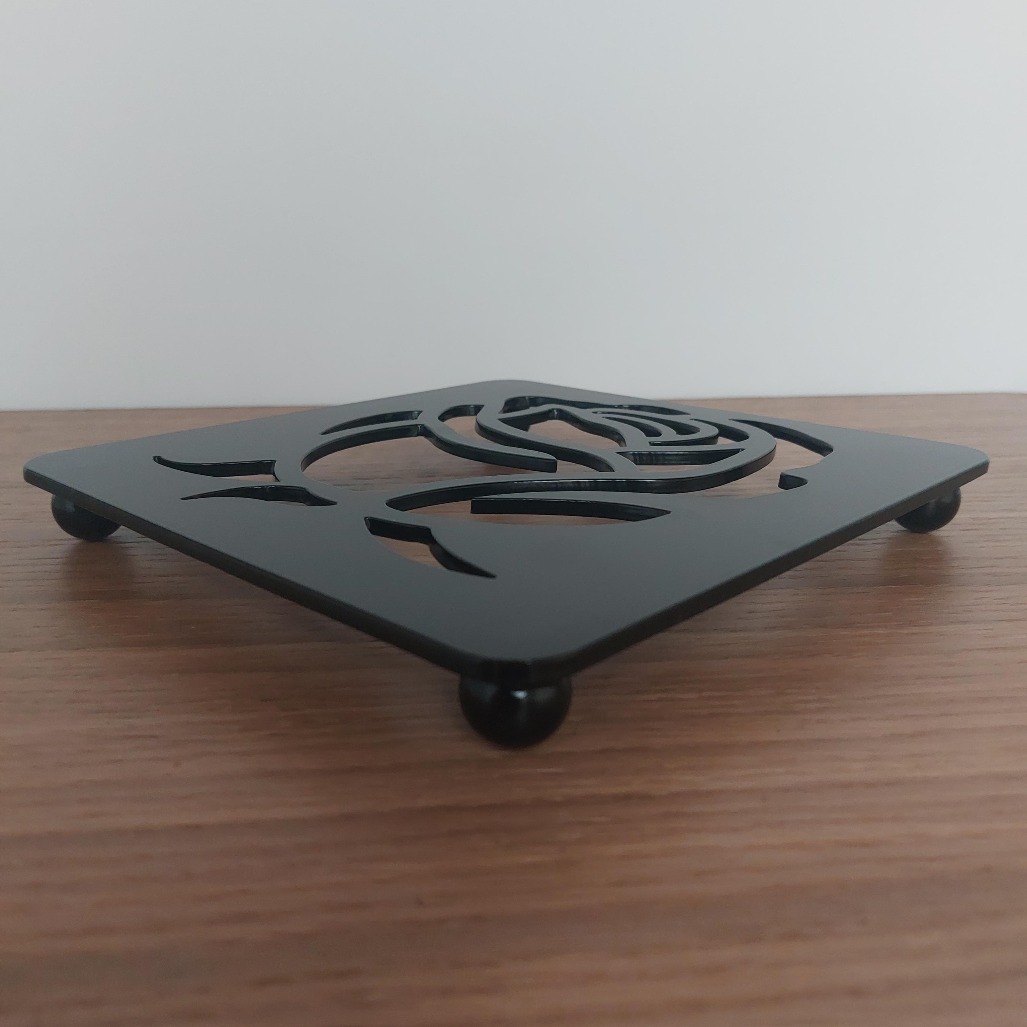Trivets