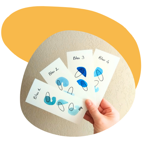 quatre échantillons de couleur bleu pour composer votre tableau personnalisé