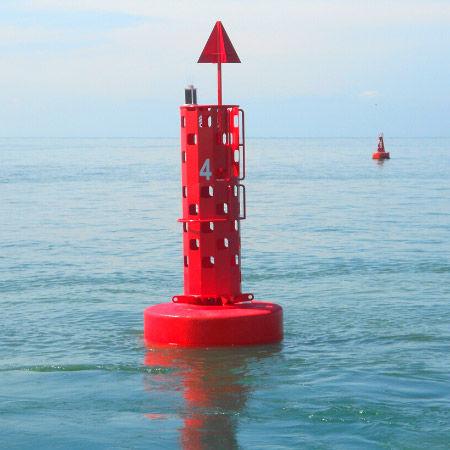 Rouge à babord