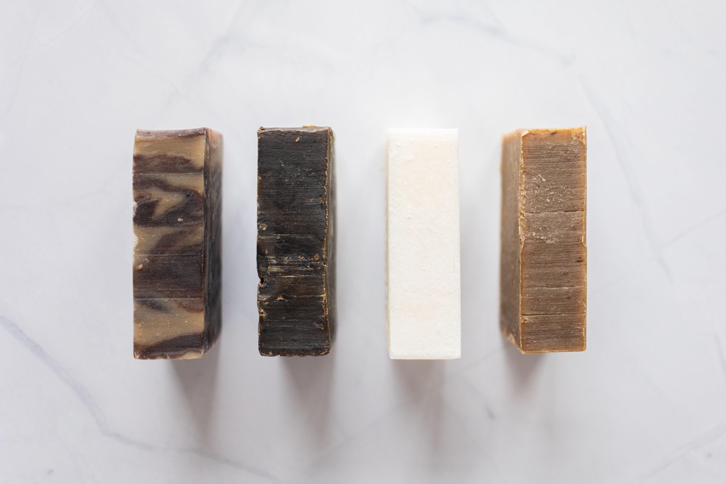 jabones artesanales
jabones naturales
cuidado de la piel
ingredientes naturales
jabones hidratantes
comprar jabones online
jabones para todo tipo de piel