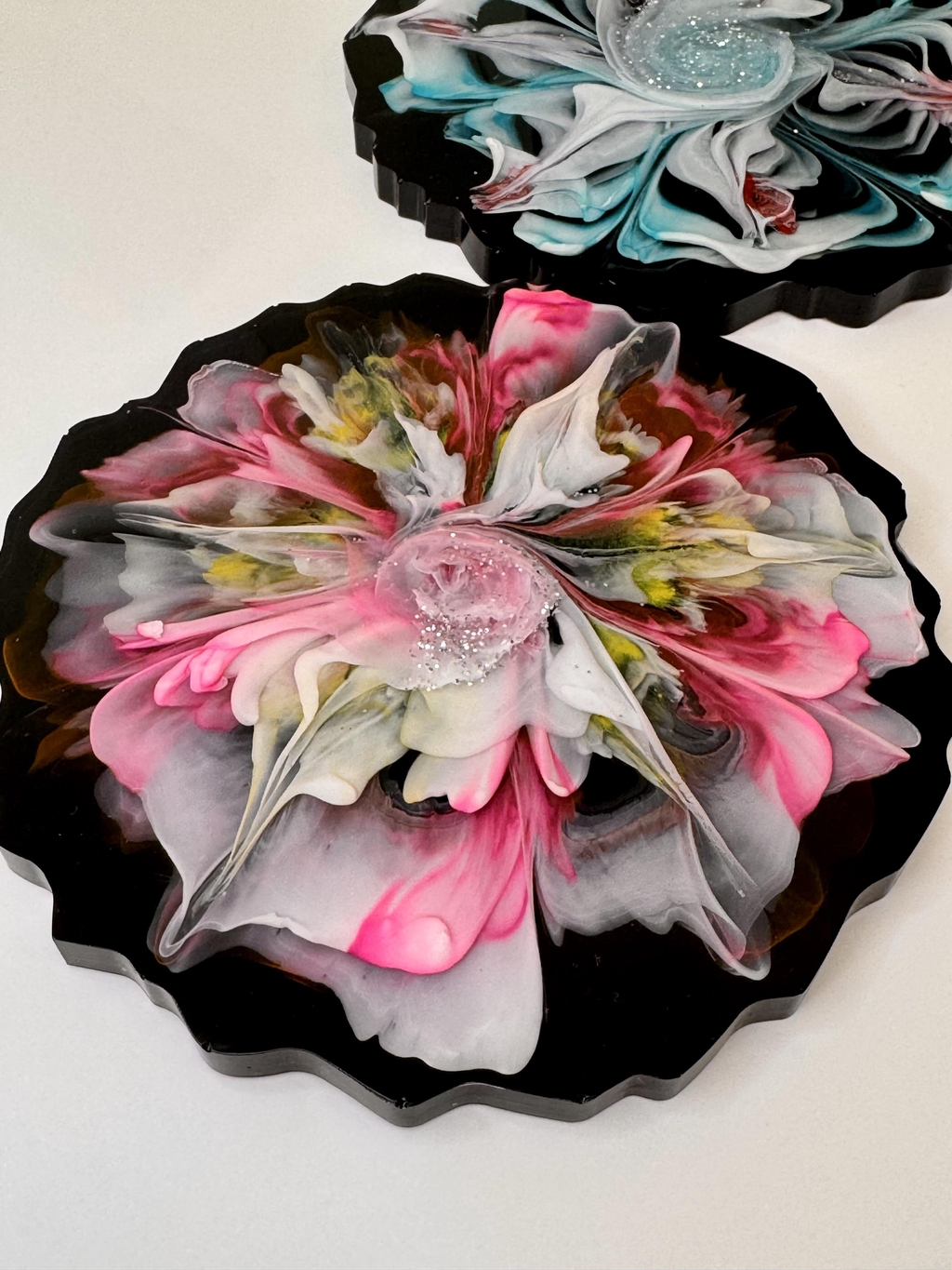 Welcome to my store, where you can find unique handmade resin items, from home decor to keepsakes and lots more. Made with love, care and a touch of sparkle. 