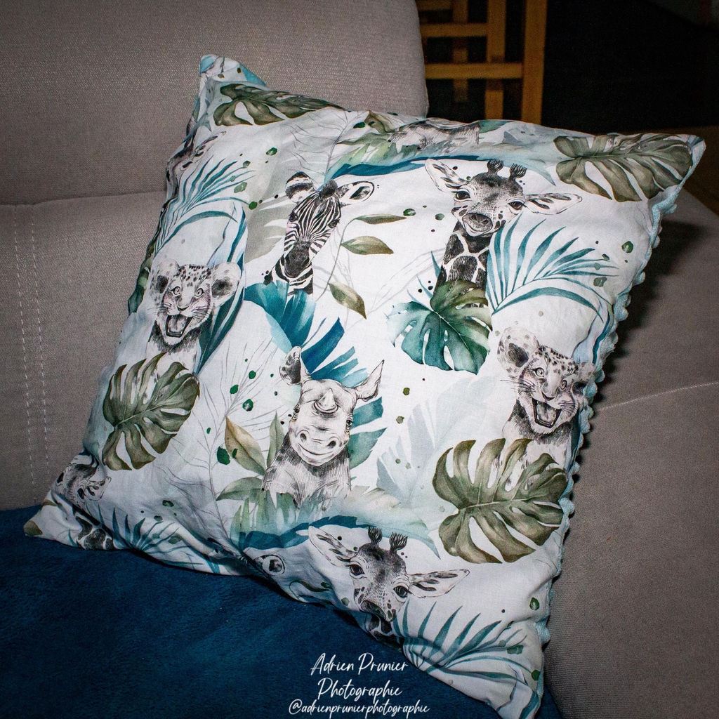 Créatrice couturière pour bébé, enfants et adultes . Création sur mesures ou collection proposé.