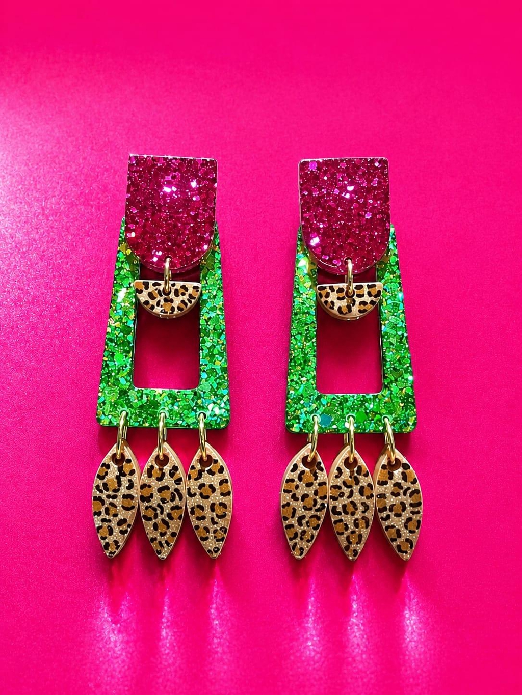 Créations de bijoux en résine époxy