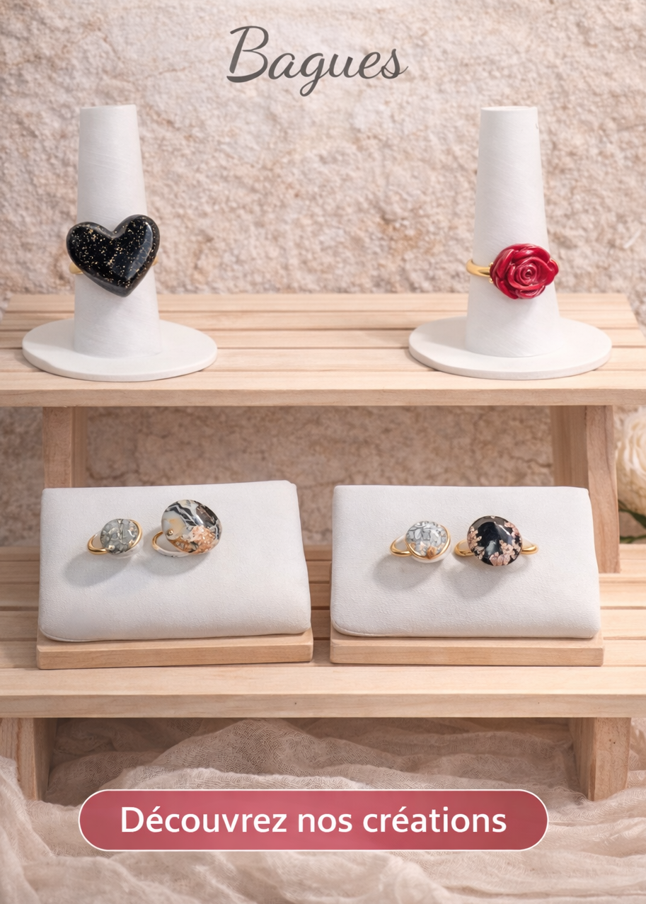 Découvrez ici tous nos bagues hors collection.
Des créations uniques ou en petites séries, non rattachées à une collection, mais toujours réalisées avec soin et passion.